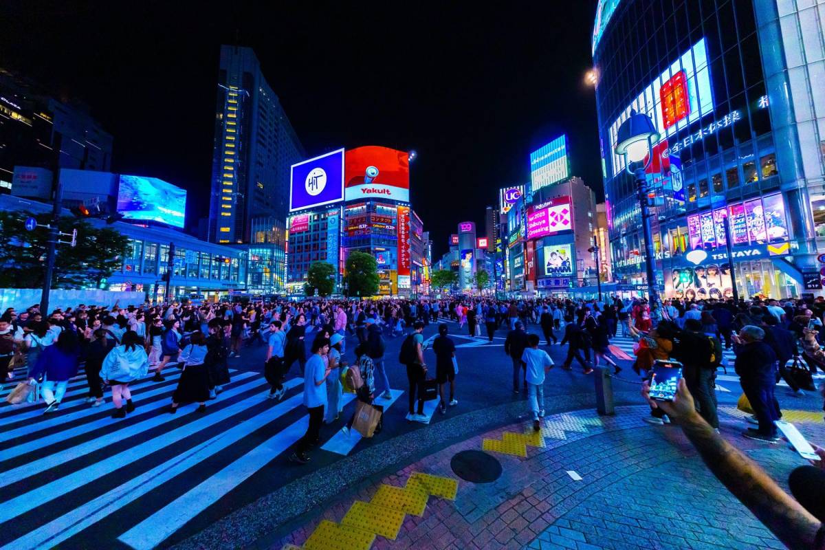 Explore Japan Gallery
